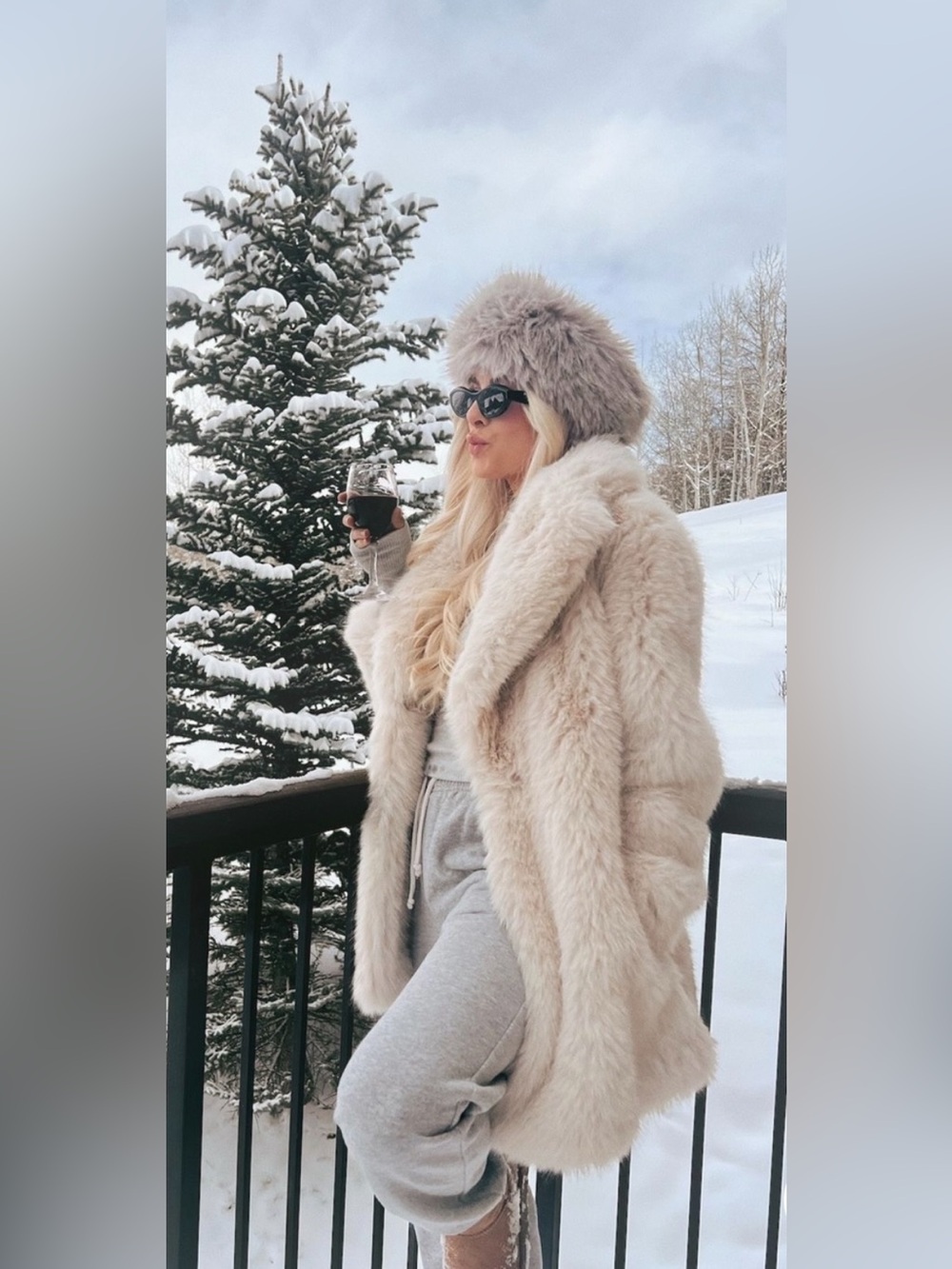 NWT MANGO Viral Bloggers Favorite Faux Fur Coat